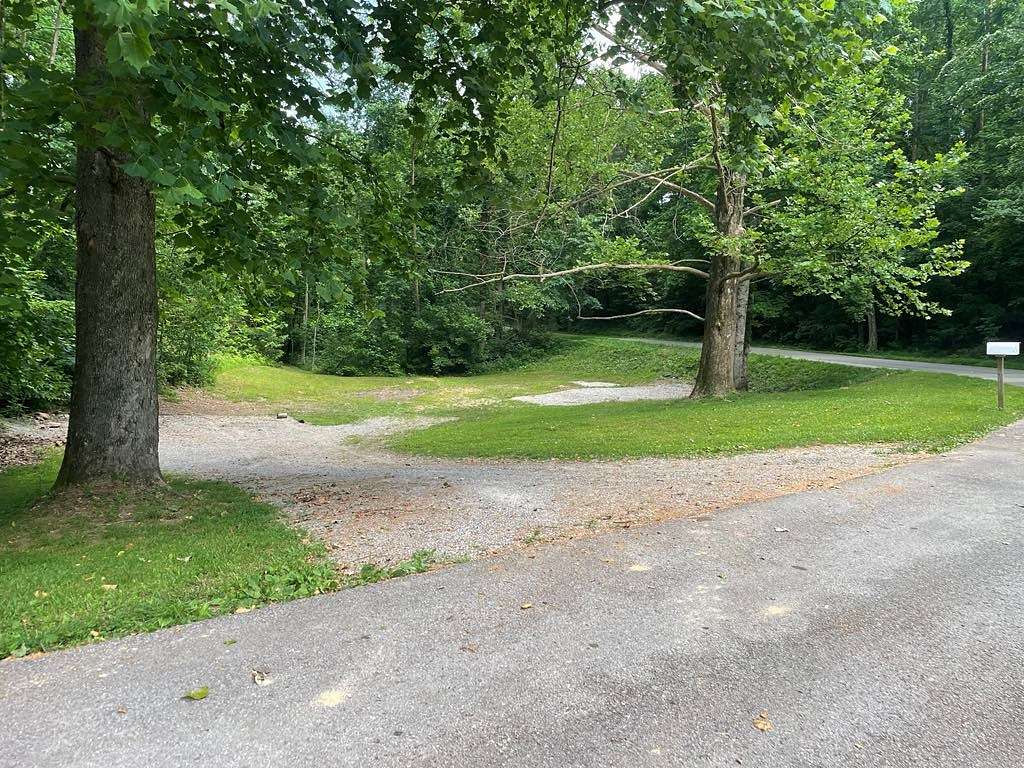 0.54 Acres of Residential Land for Sale in Albany, Kentucky