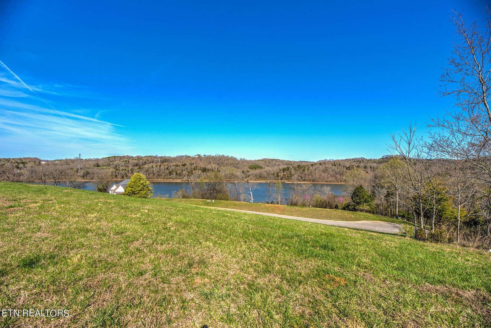 0.61 Acres of Land for Sale in Loudon, Tennessee