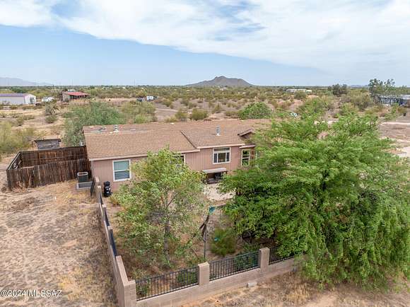 8.14 Acres of Residential Land with Home for Sale in Marana, Arizona