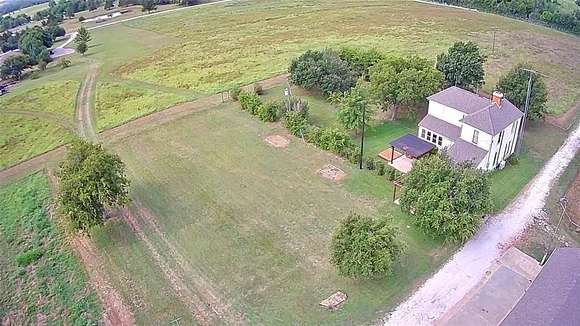 22.66 Acres of Agricultural Land with Home for Sale in Gainesville, Texas