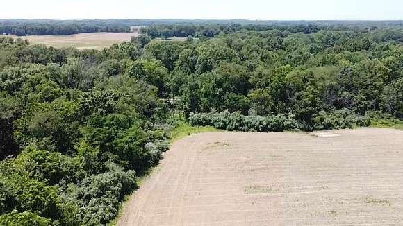 14 Acres of Recreational Land & Farm for Sale in Bluford, Illinois