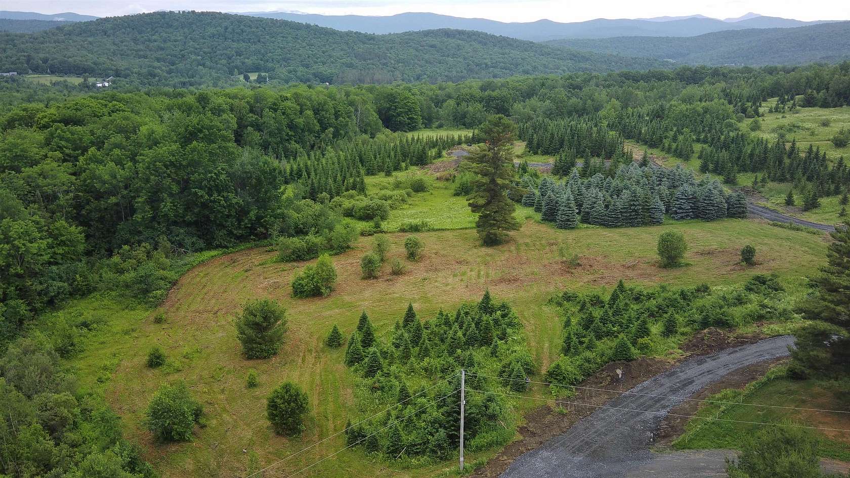4.08 Acres of Land for Sale in Williamstown, Vermont