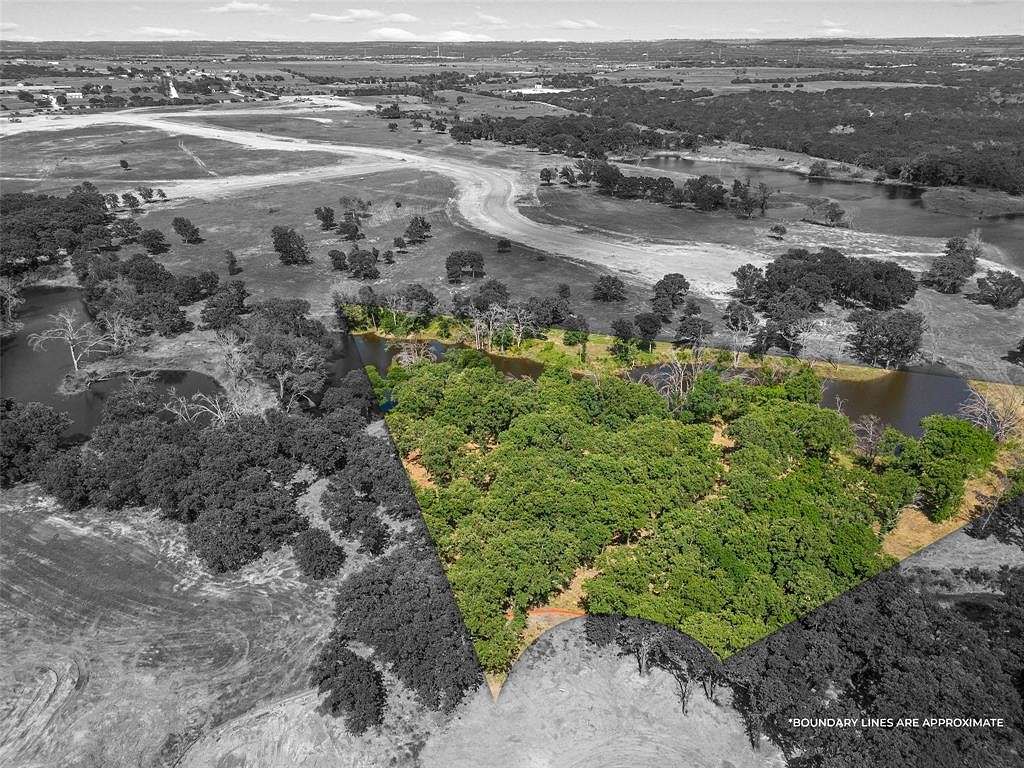 3.82 Acres of Land for Sale in Granbury, Texas