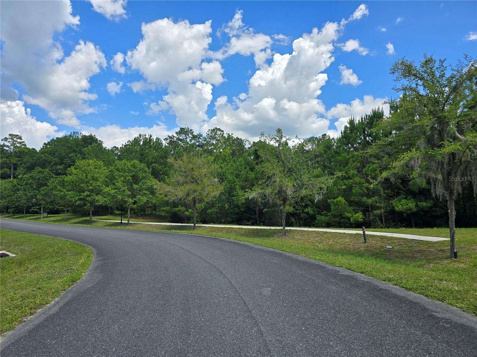 1.04 Acres of Residential Land for Sale in Gainesville, Florida