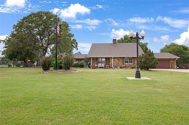 2.491 Acres of Residential Land with Home for Sale in Collinsville, Oklahoma