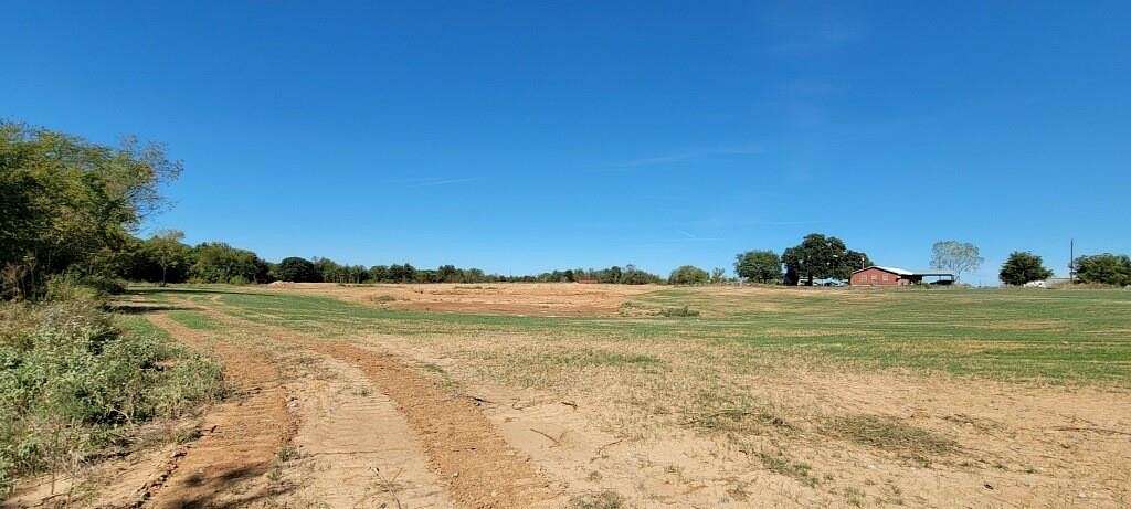 2 Acres of Residential Land for Sale in Ravenna, Texas