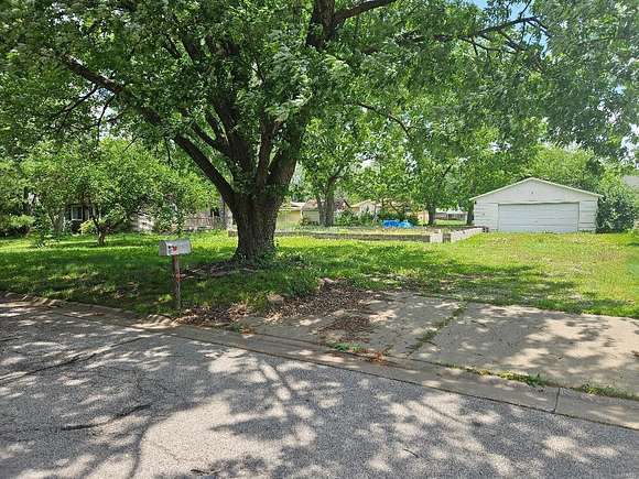 0.31 Acres of Residential Land for Sale in Fairview Heights, Illinois