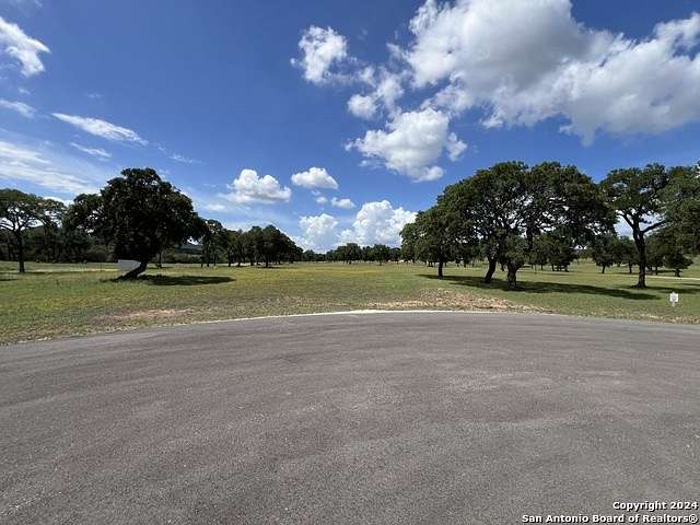 5 Acres of Residential Land for Sale in Pipe Creek, Texas