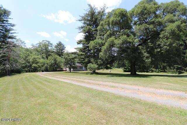 2.25 Acres of Residential Land with Home for Sale in Hawley, Pennsylvania
