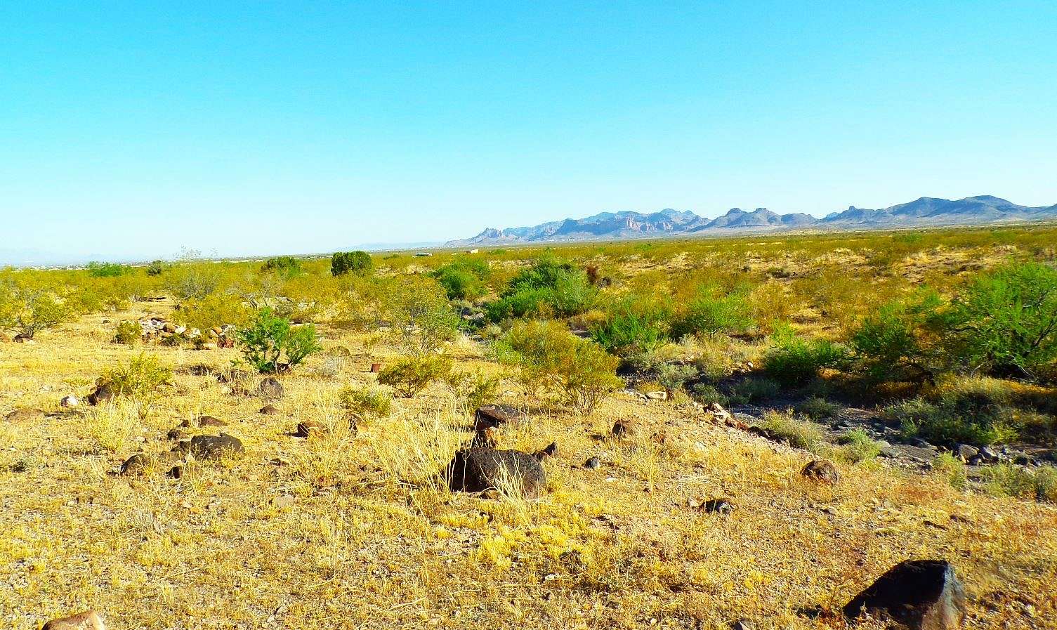 2.21 Acres of Residential Land for Sale in Golden Valley, Arizona