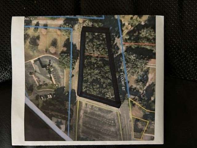 0.8 Acres of Commercial Land for Sale in Bronson, Florida