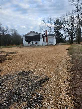 2 Acres of Improved Commercial Land for Sale in Shorter, Alabama