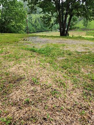 28 Acres of Land for Sale in Gunlock, Kentucky