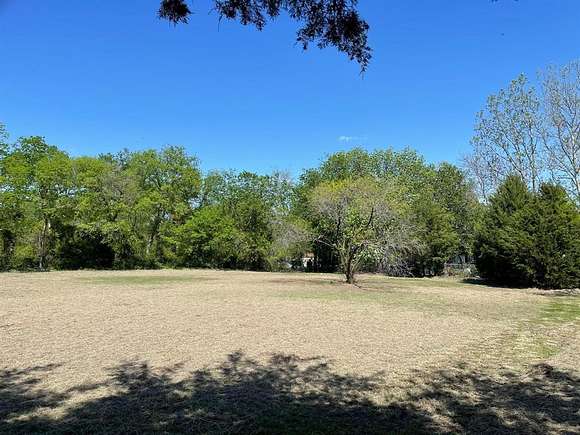 0.84 Acres of Residential Land for Sale in Grand Prairie, Texas