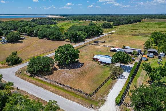 2.97 Acres of Residential Land with Home for Sale in Lithia, Florida