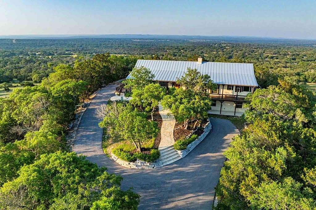 310 Acres of Improved Recreational Land for Sale in Boerne, Texas