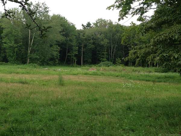 2.3 Acres of Residential Land for Sale in New Canaan, Connecticut