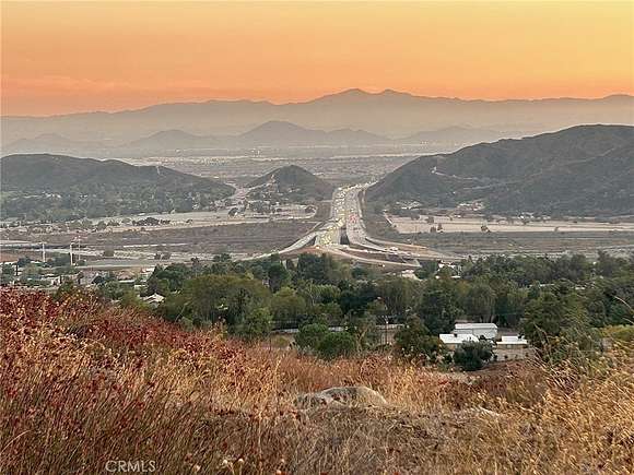 35.72 Acres of Recreational Land for Sale in Devore, California