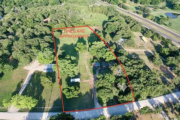 3.9 Acres of Residential Land for Sale in Whitesboro, Texas