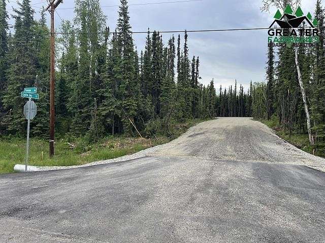 1.173 Acres of Residential Land for Sale in North Pole, Alaska
