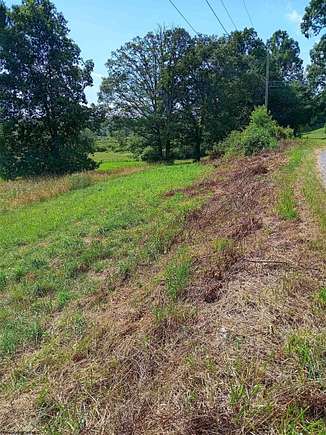 5 Acres of Residential Land for Sale in Reedsville, West Virginia