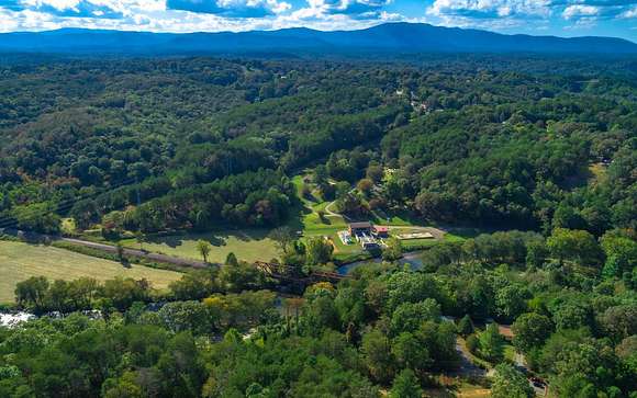 0.76 Acres of Land for Sale in McCaysville, Georgia