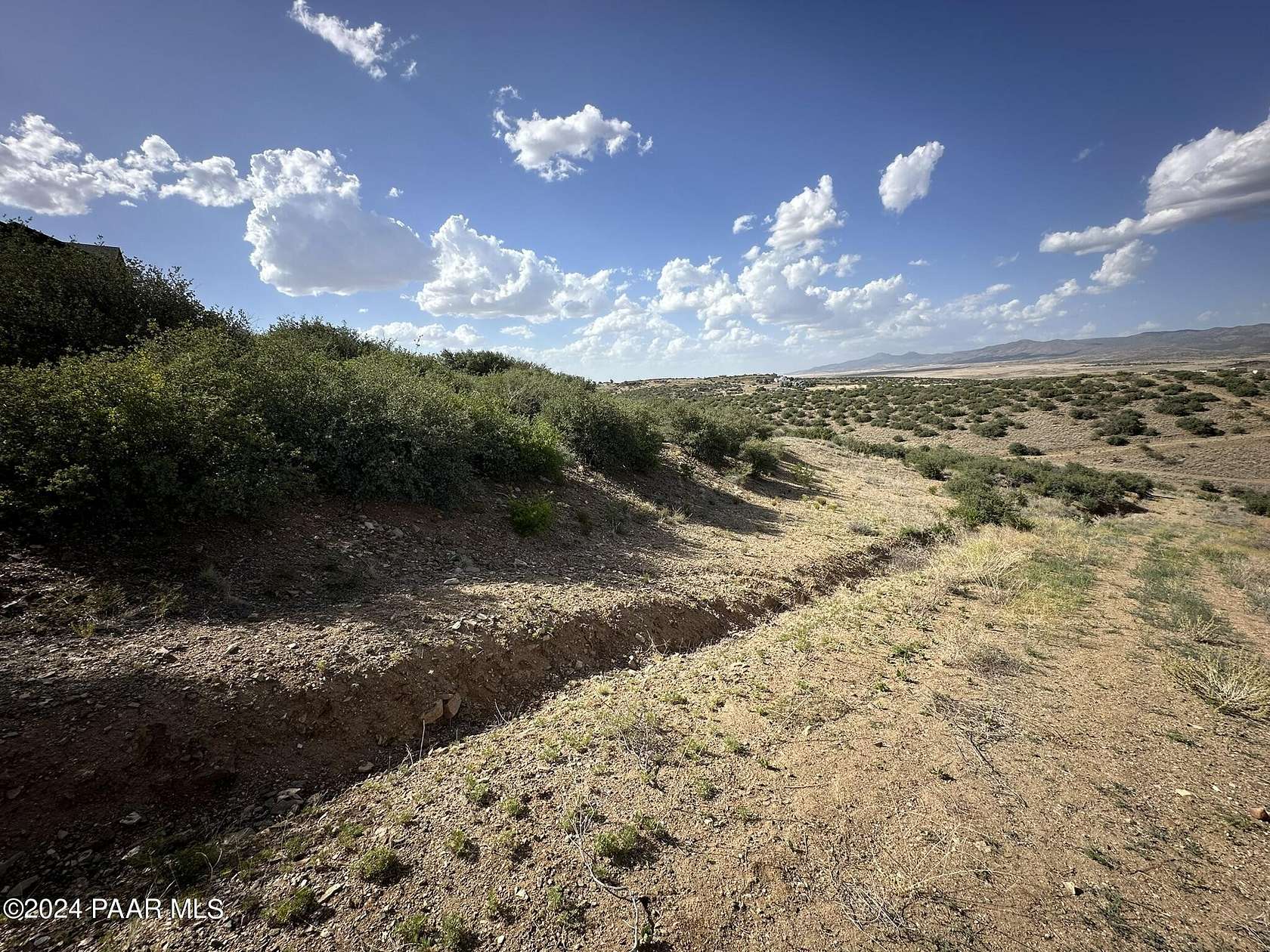 1.1 Acres of Residential Land for Sale in Dewey-Humboldt, Arizona