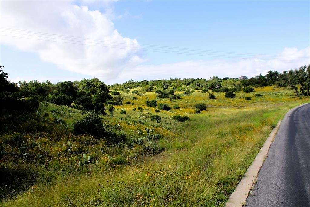 Land for Sale in Round Mountain, Texas