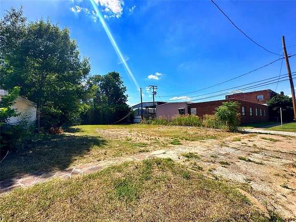 0.1 Acres of Residential Land for Sale in Graham, Texas