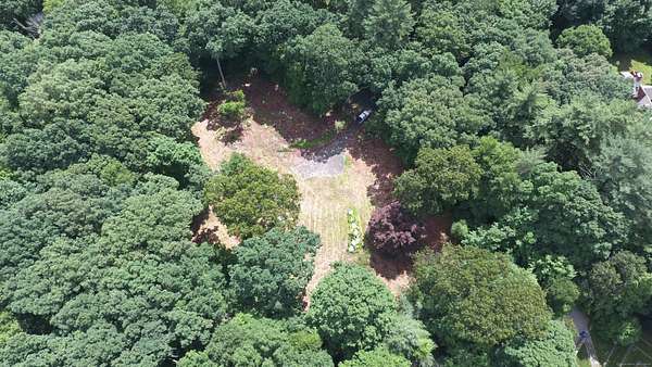 2 Acres of Residential Land for Sale in New Canaan, Connecticut