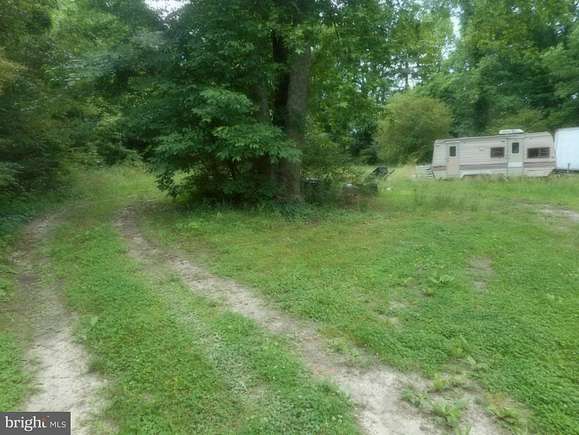 0.97 Acres of Land for Sale in Saluda, Virginia