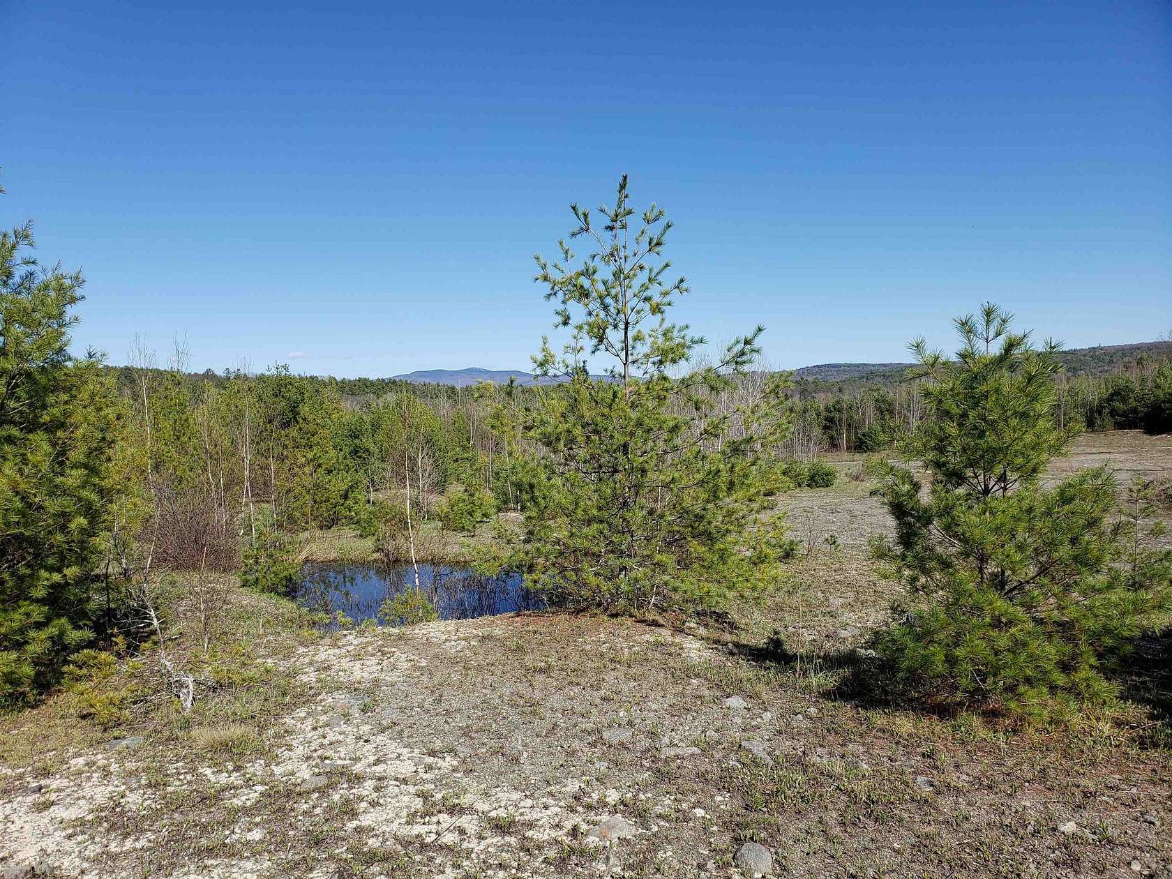 43 Acres of Mixed-Use Land for Sale in Enfield, New Hampshire