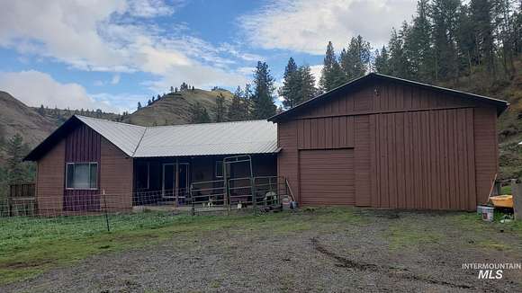 220 Acres of Agricultural Land with Home for Sale in Kamiah, Idaho