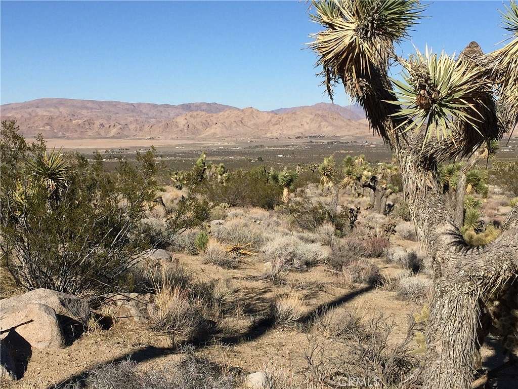 40 Acres of Land for Sale in Lucerne Valley, California