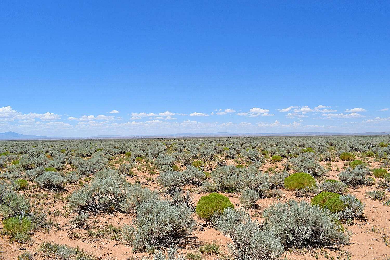 5 Acres of Land for Sale in Los Lunas, New Mexico