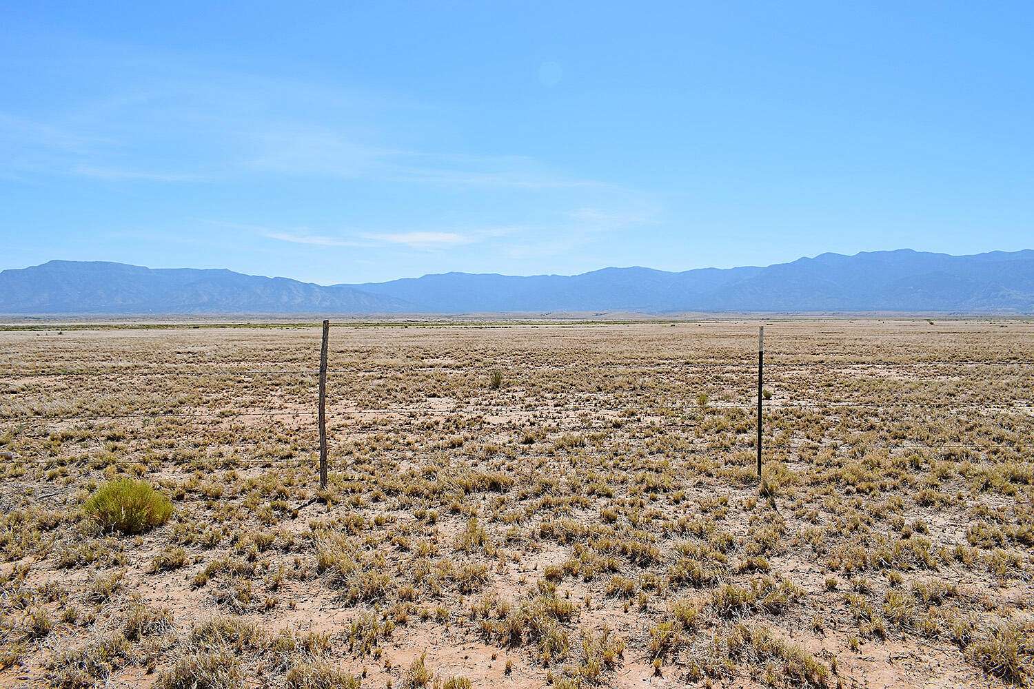 5 Acres of Land for Sale in Los Lunas, New Mexico