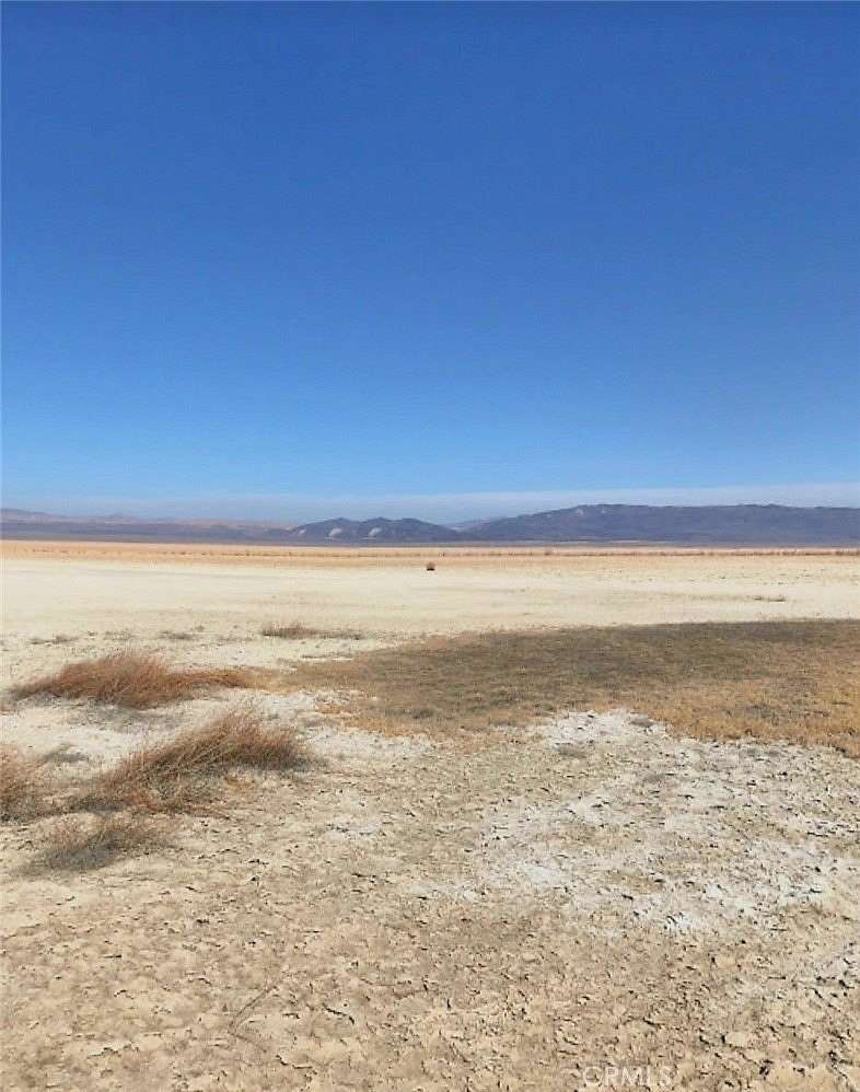 10 Acres of Land for Sale in Hinkley, California