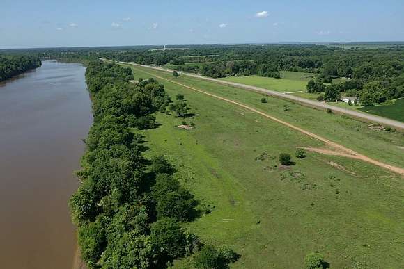 60 Acres of Agricultural Land for Sale in Jonesville, Louisiana