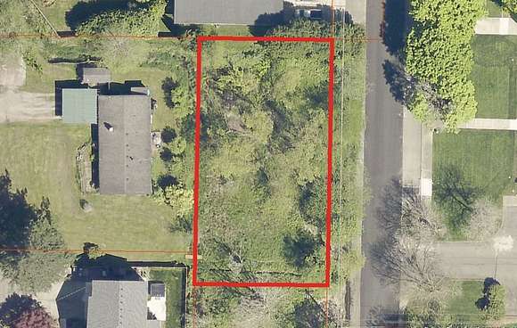 Improved Land for Sale in Issaquah, Washington