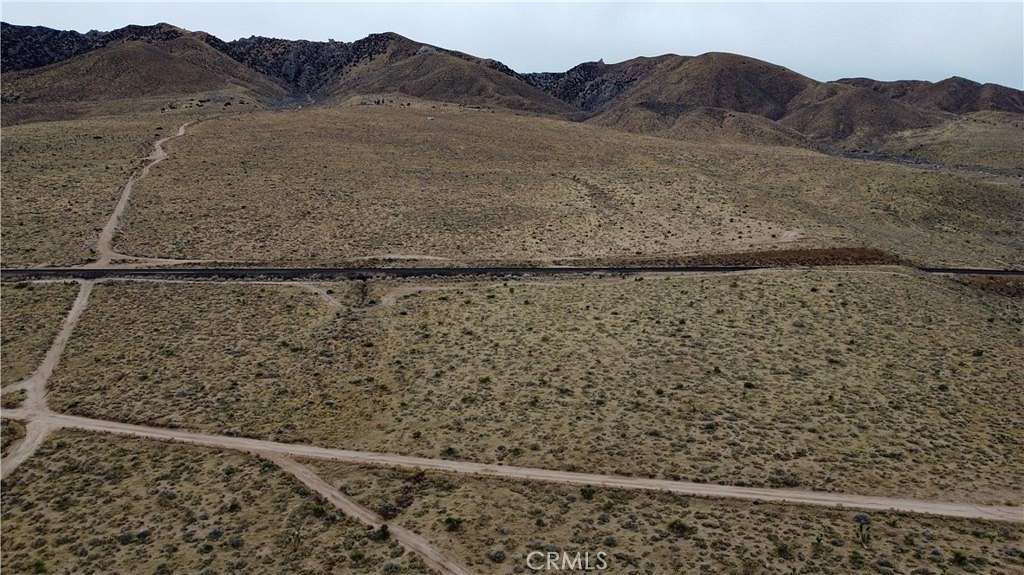 5.69 Acres of Residential Land for Sale in Apple Valley, California
