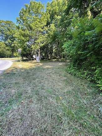 0.63 Acres of Residential Land for Sale in Hyde Park, New York