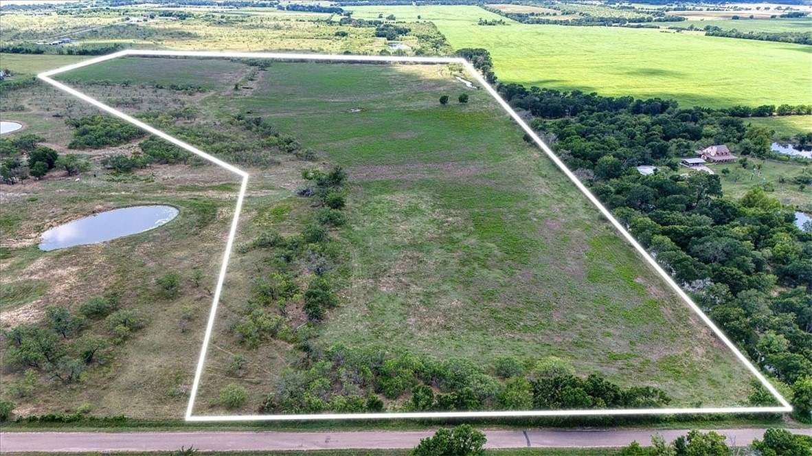 50 Acres of Land for Sale in Riesel, Texas