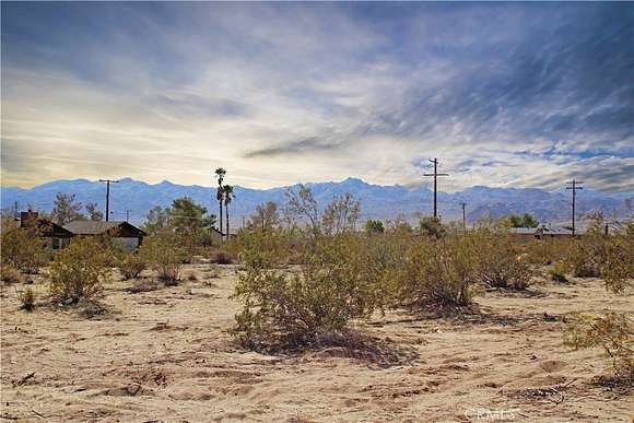 0.448 Acres of Residential Land for Sale in Joshua Tree, California