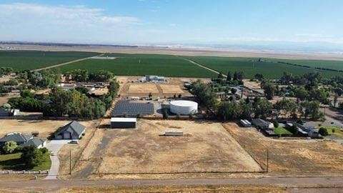 2.18 Acres of Residential Land for Sale in Madera, California