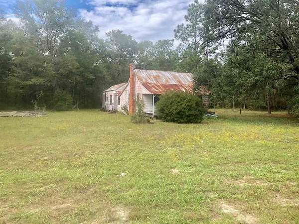 5.74 Acres of Land for Sale in Crawfordville, Florida