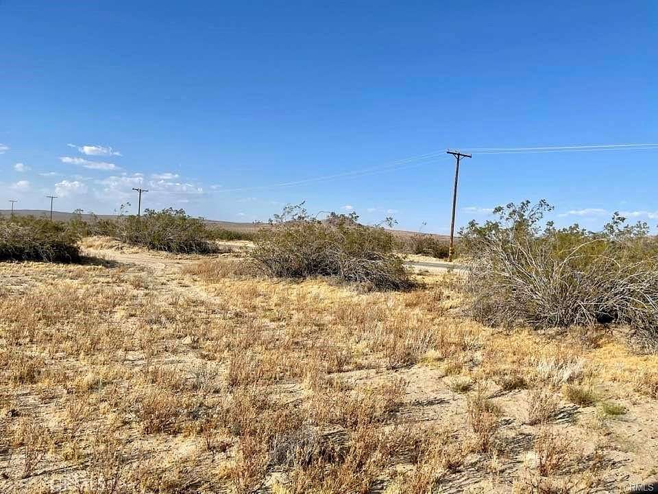 2.391 Acres of Land for Sale in Lancaster, California