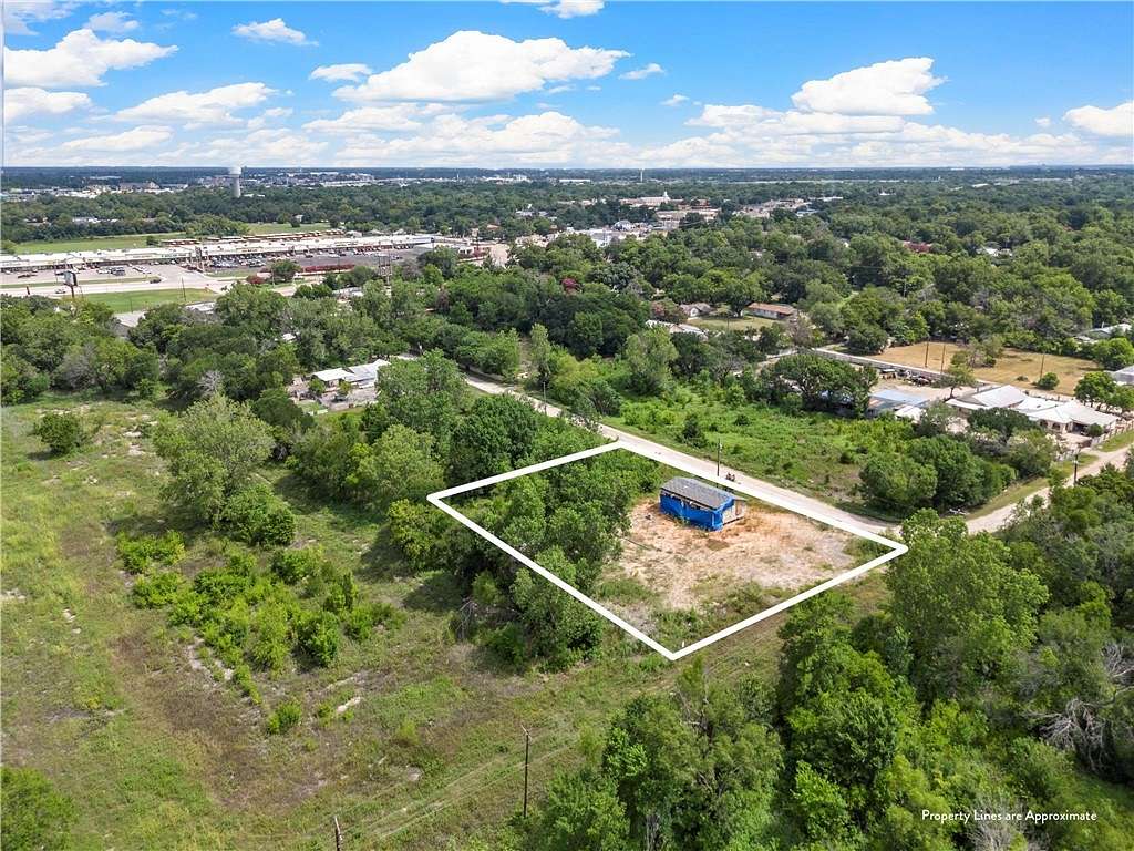 0.344 Acres of Commercial Land for Sale in Waco, Texas