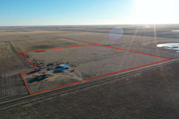 40 Acres of Agricultural Land with Home for Sale in Tulia, Texas