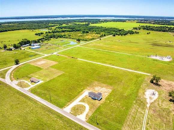 1.792 Acres of Residential Land for Sale in Kingston, Oklahoma