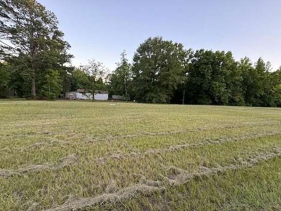 3.79 Acres of Improved Commercial Land for Sale in Winfield, Alabama